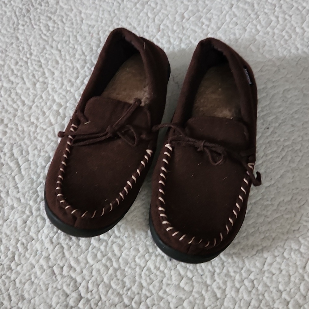 Isotoner faux fur lined loafers slippers chocolate mocha brown size 9.5 10 10.5